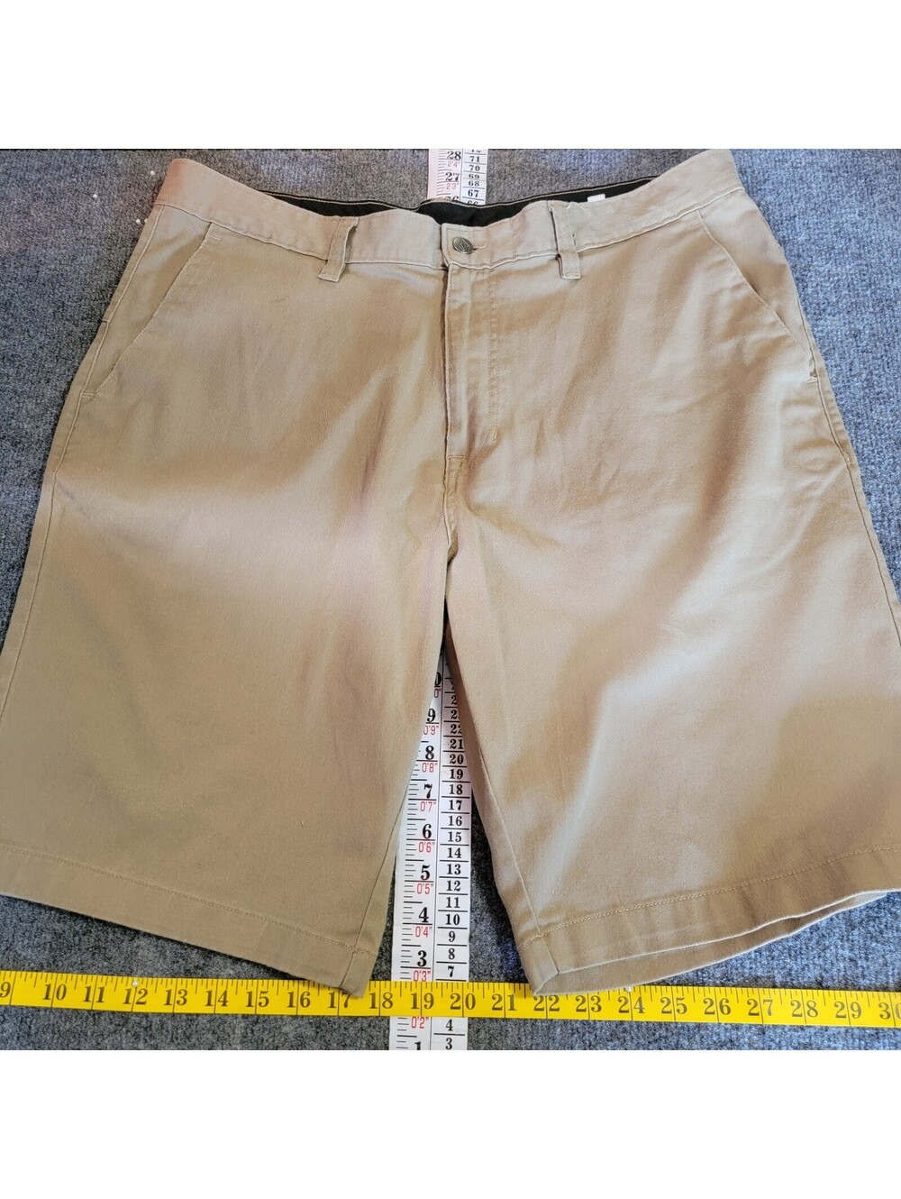Khaki Chino Volcom Shorts Frickin Modern Fit - Size 38